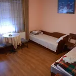 Къща за гости Delieva House