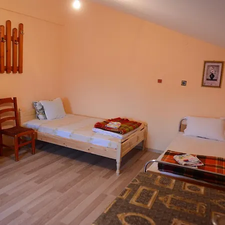 Delieva House